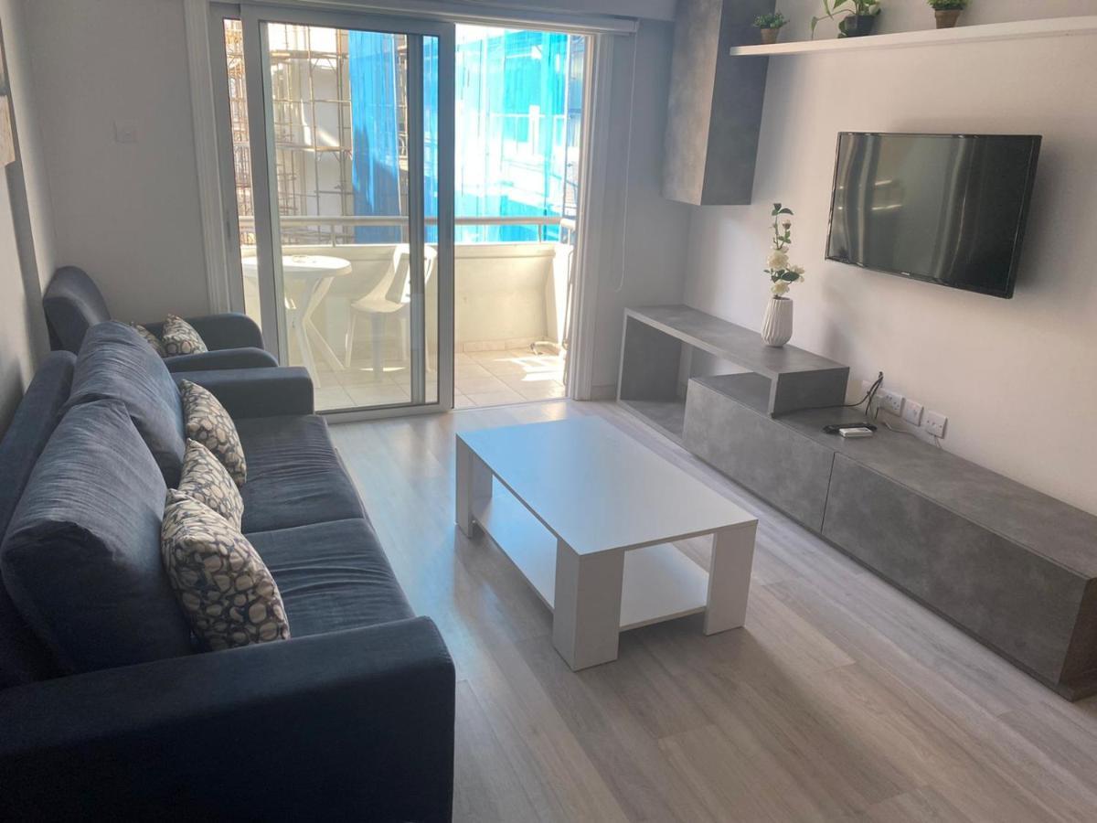 Paradise Promenade Apartment, 2Min Distance From Larnaca Marina Eksteriør bilde