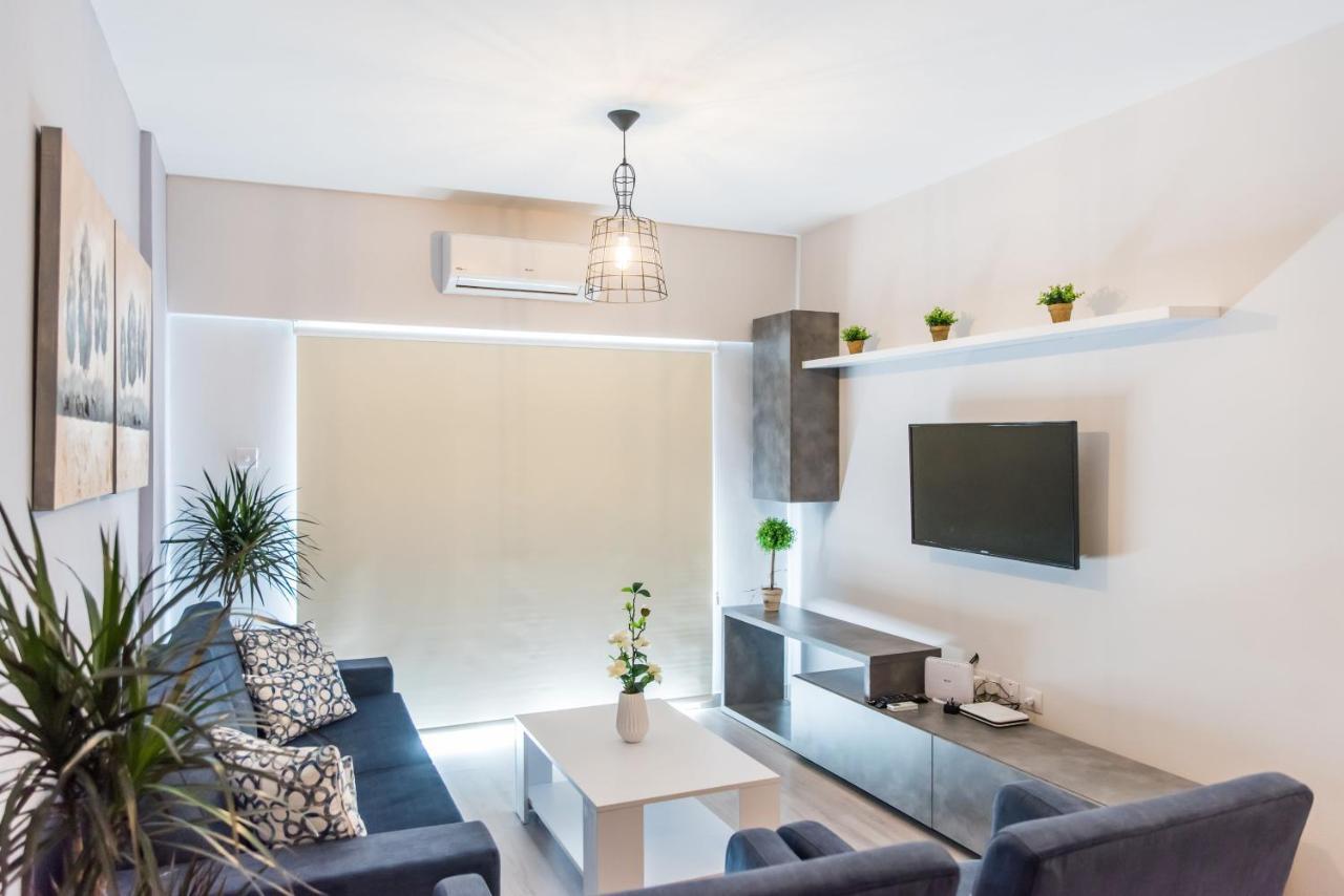 Paradise Promenade Apartment, 2Min Distance From Larnaca Marina Eksteriør bilde